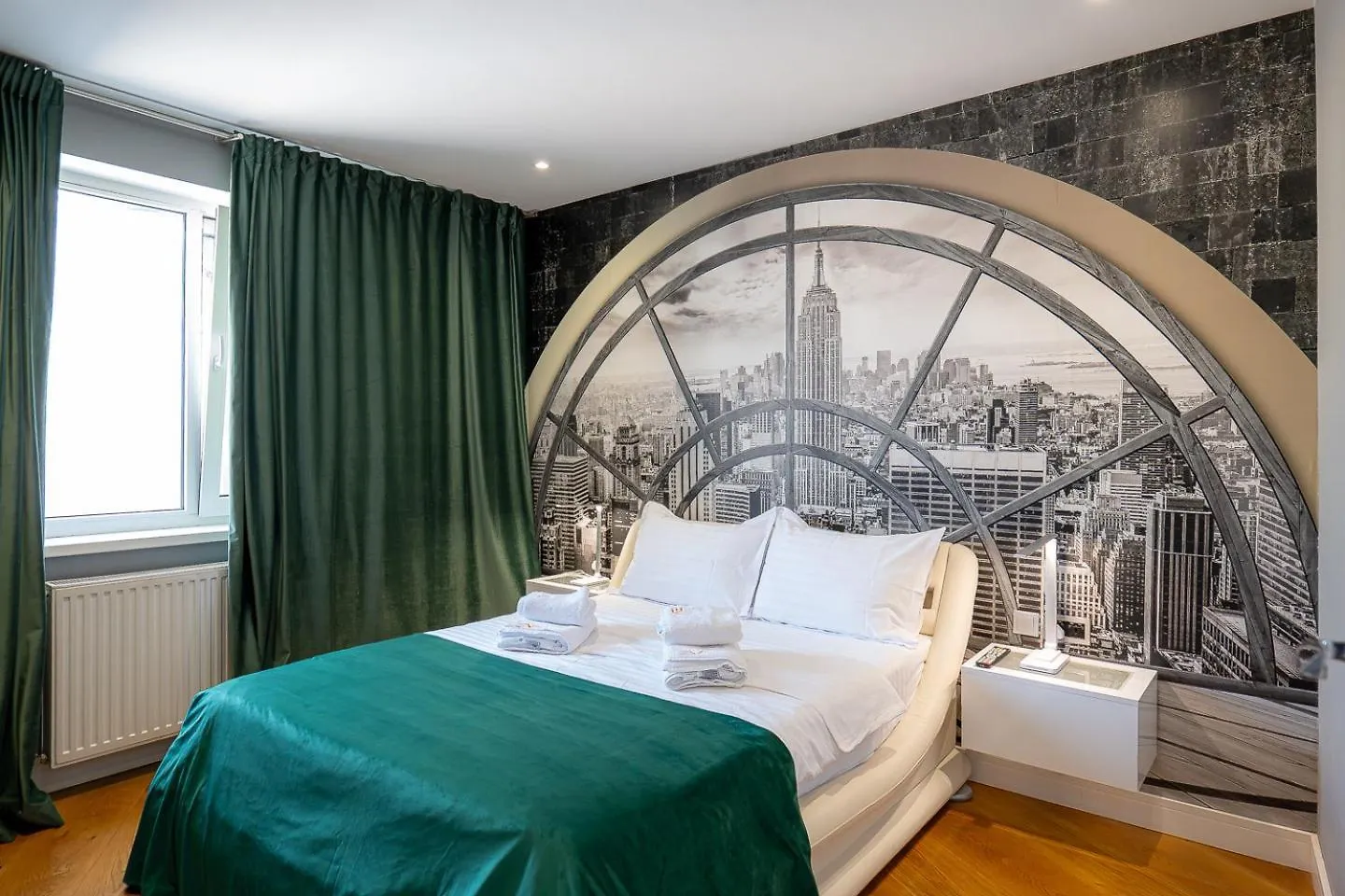 Apartment Old Town - Euroeastventures Luxury Properties Bucharest Romania