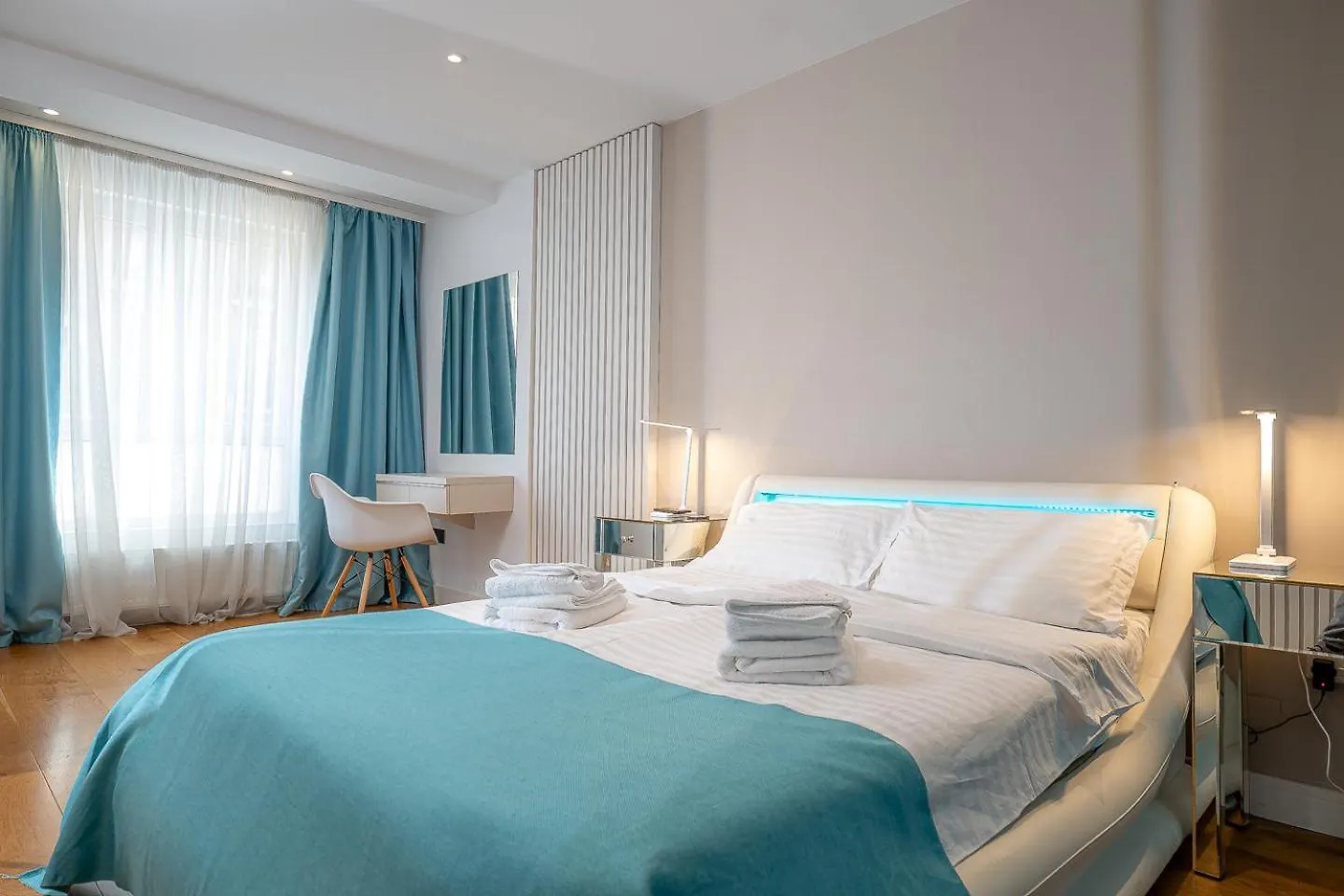 Old Town - Euroeastventures Luxury Properties Bucareste Roménia